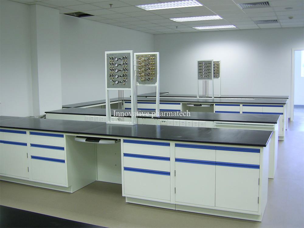 Revolutionize Research Spaces: The Power of Ergonomic Lab Island Benches